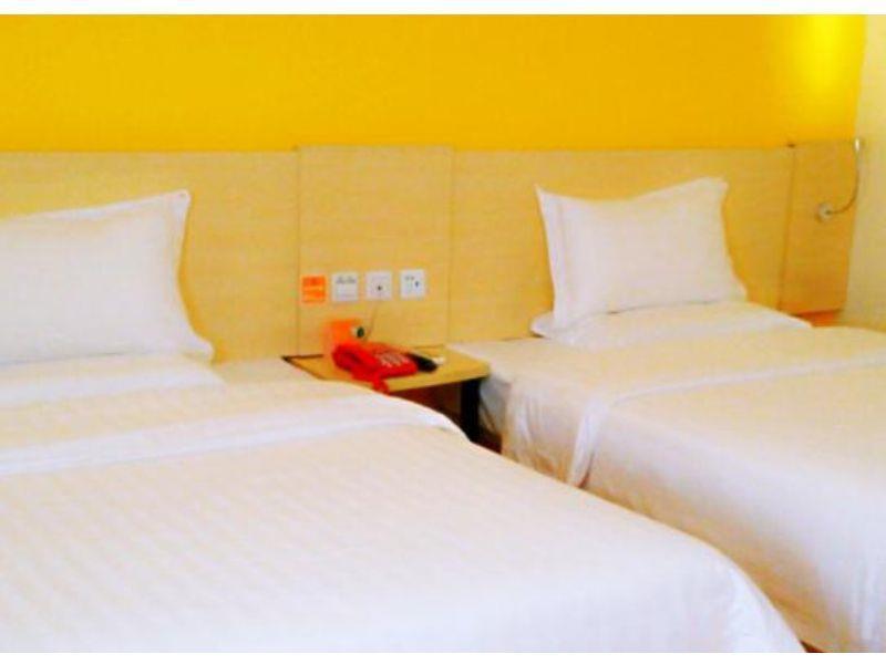 7Days Inn Chengdu Shuangliu Airport Taqiao Road מראה חיצוני תמונה